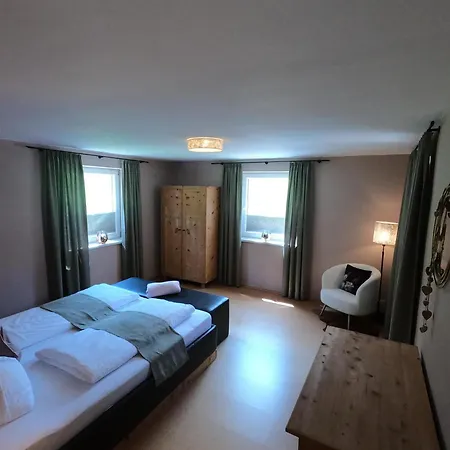 Gruber's Dahuam Apartament *