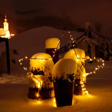 Gruber's Dahuam Apartman *